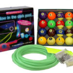 KIT GLOW IN THE [...]